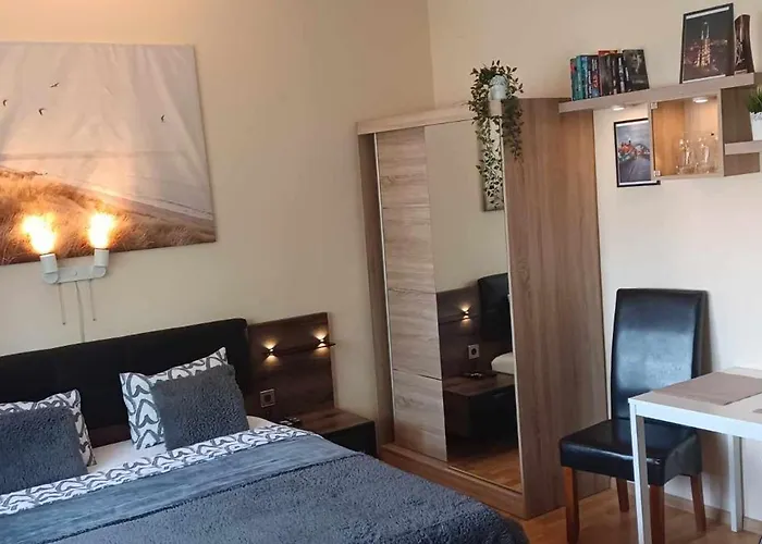 Mieszkanie Jednopokojowe, Ul Dworcowa, Centrum, Parking Gratis!!! *